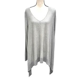DKNY LIGHT GRAY SILK CASHMERE V NECK ASYMMETRIC HEM FLOWY SWEATER